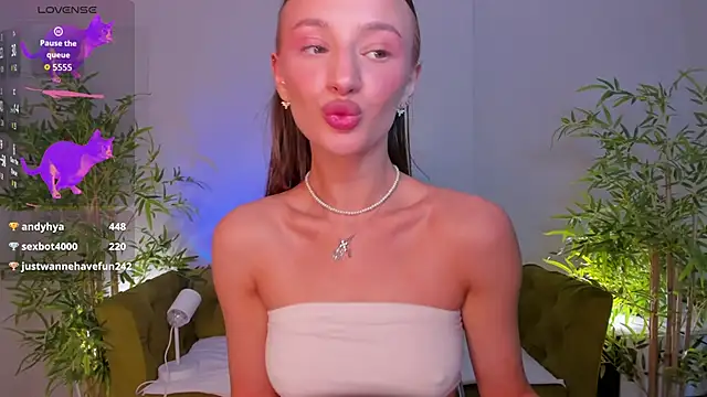 miiss__lulu webcam