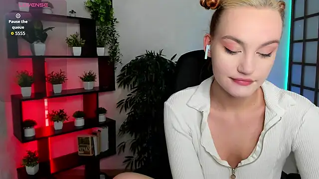 ida_fanestain (F young) - slap my peach 10x