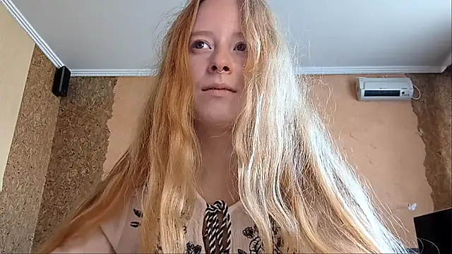 katevibe_01 (F teen) - Bouncing breasts
