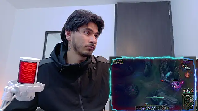 Elian_savoy webcam