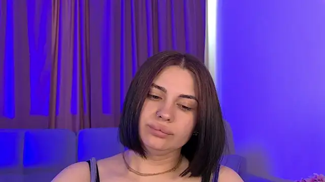 AdrianaToress webcam