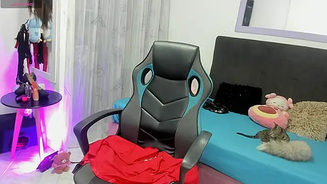 Hanna_long webcam
