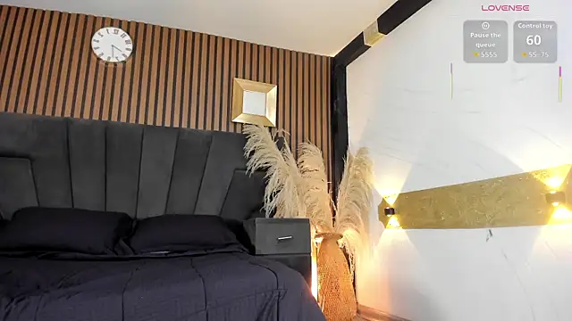MeganFoxxi_ webcam