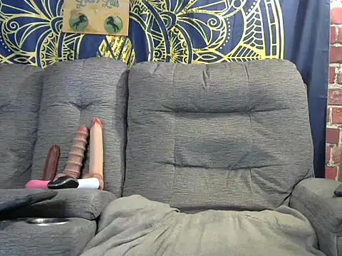 lovely_lola1111 webcam