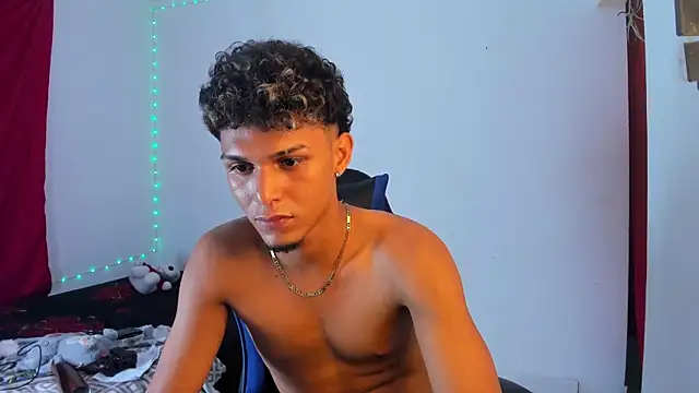 Master_hot06 webcam