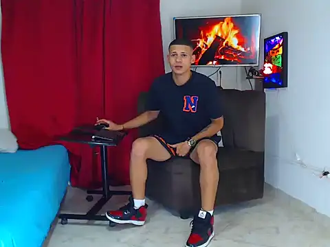 jefferson_exotic21 webcam