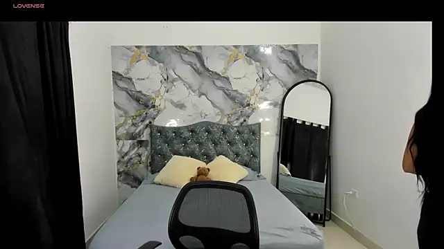valeri_16 webcam