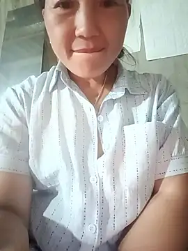 baby_112233 webcam