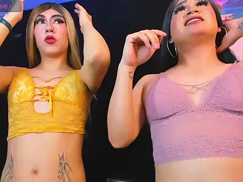 naughty_trans_dolls webcam