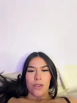VictoriaBolt webcam