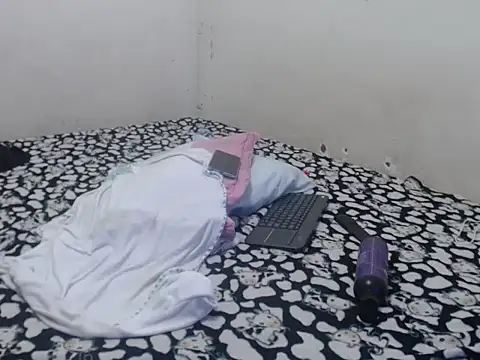 sexy_brunette206 webcam