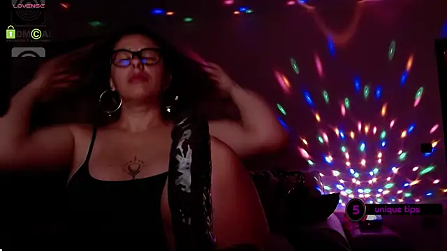 SonyaDevon webcam