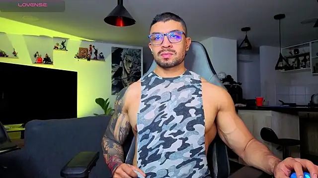 Michael_Diamond webcam