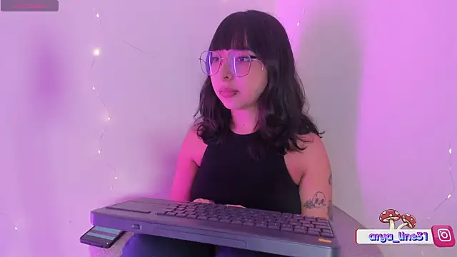 arysUwU webcam