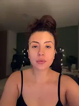 EmaSaenz webcam
