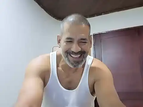 jackbigcock11 webcam