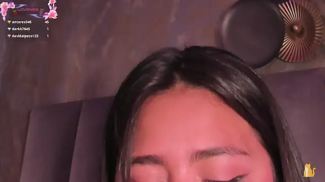 KimDevinne webcam