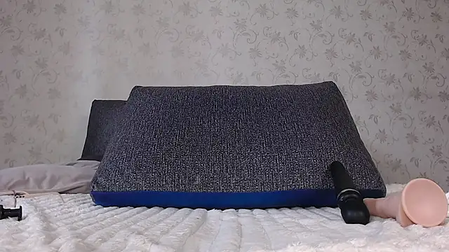 bellaa_love_ webcam