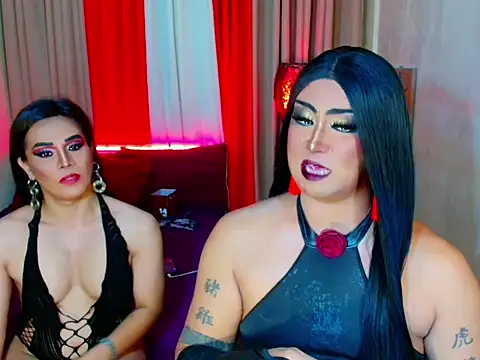 Wildest_Slave_Huntress webcam