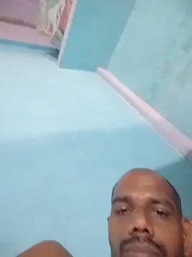 Daddyishere_19 webcam