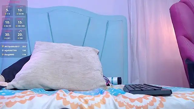 alma_ebony webcam