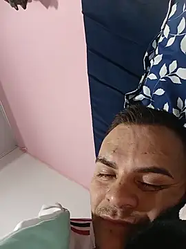 edwin_q - Edwin_Q's free webcam - UK Sex Cams