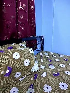 Menaxi_Baby7 webcam