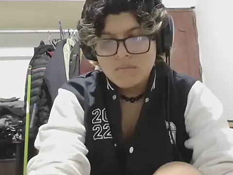 layom_21 webcam