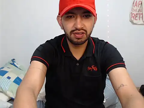 thomass1018 webcam