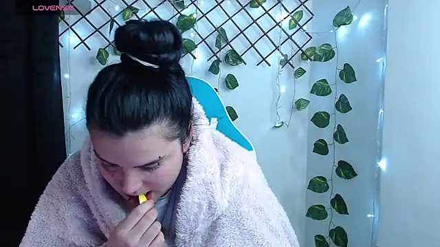 Nika_1_ webcam