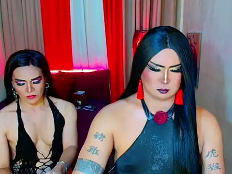 Wildest_Slave_Huntress webcam