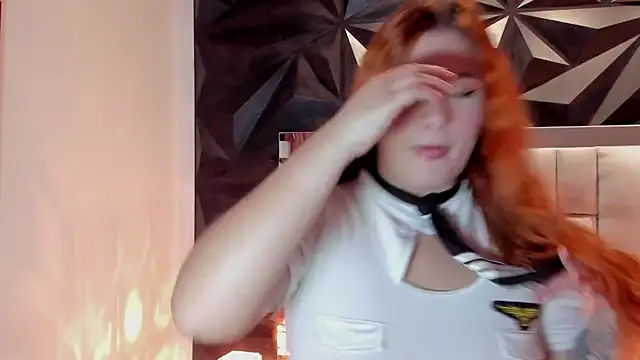 megan_whitee__ webcam
