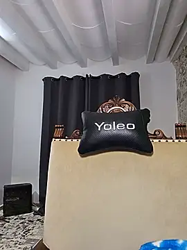 kylie_blck webcam