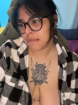 miacanela_xo webcam