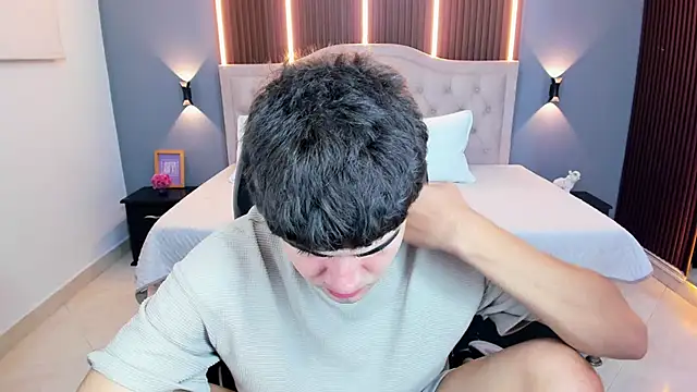 Tommy18__ webcam