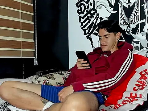 Damian-Leclair webcam