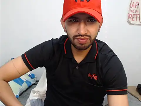 thomass1018 webcam