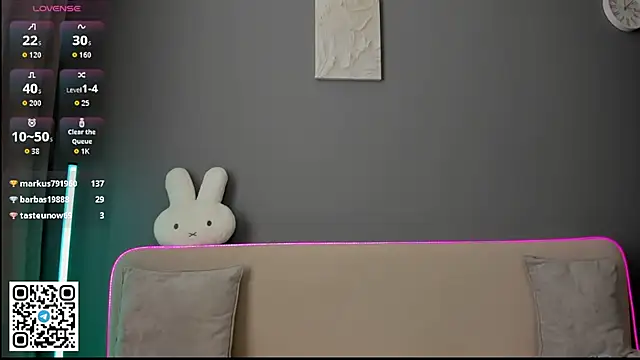 Malika_Lisan webcam
