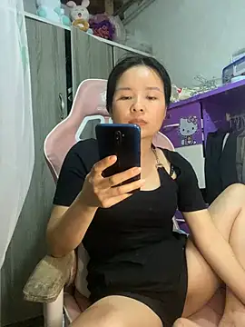 Ivy_Trix2 webcam