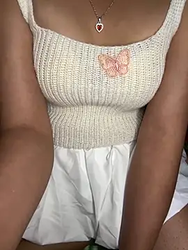 -Brooch- live cam on StripChat