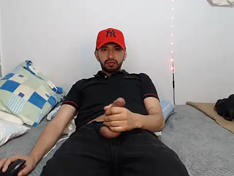 thomass1018 webcam