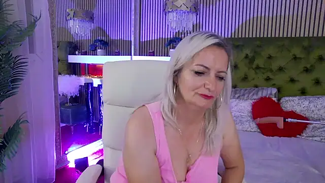 LadyTouch webcam