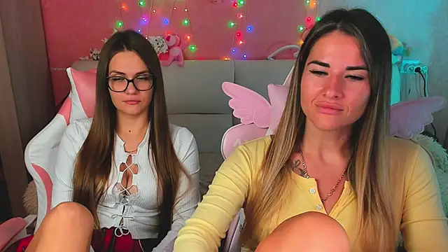 hotty_girls_here webcam