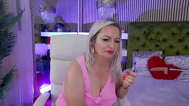 LadyTouch webcam