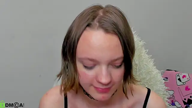 Olivia_Riesz live cam on StripChat