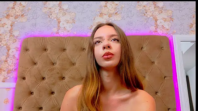 coravex - CoraVex's free webcam - UK Sex Cams
