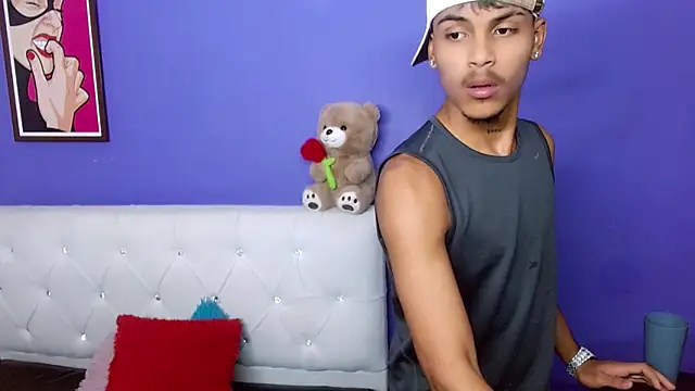 Angel_foxc13 webcam
