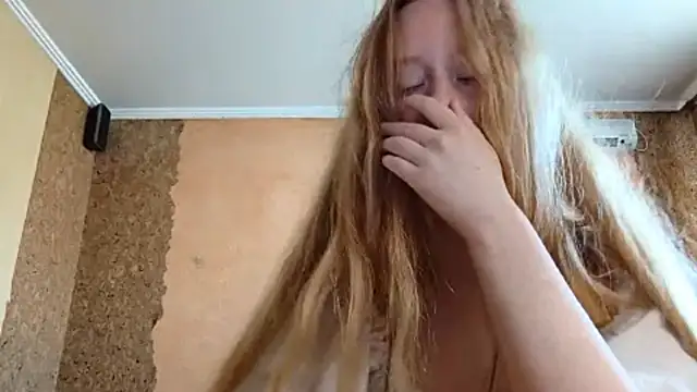 KateVibe_01 webcam