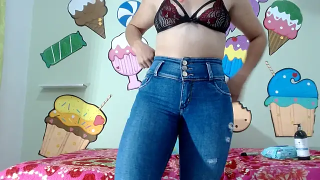 21miacristal webcam