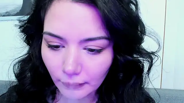 Dark_Moni webcam